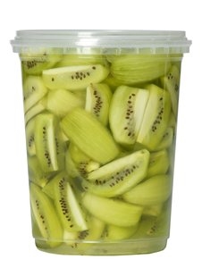 Fruitsalade kiwiblokjes - op sap